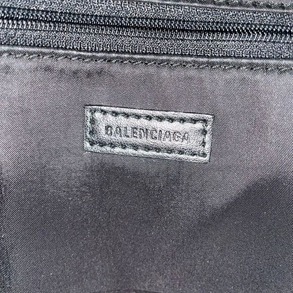 Balenciaga Explorer Logo Quilted Backpack in Neon Green Nylon - Picture 6 of 8